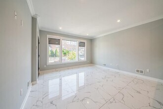 225 Columbia Ave in Jersey City, NJ - Building Photo - Building Photo