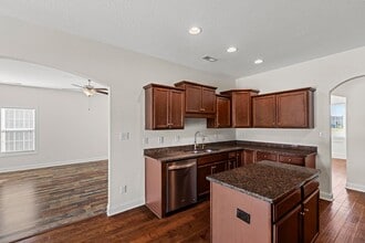 260 Cuddy Ct in Sneads Ferry, NC - Building Photo - Building Photo