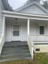 306 E Green St in Macclesfield, NC - Foto de edificio - Building Photo