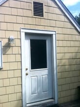 2408-2410 Nixon St in Eugene, OR - Building Photo - Building Photo