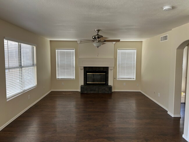 3237 E Brookwood Ct in Phoenix, AZ - Foto de edificio - Building Photo