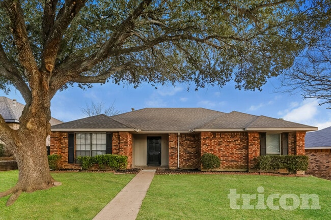 property at 1810 Grayson Ave