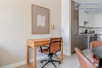 390 Harrison Ave in Boston, MA - Building Photo - Building Photo