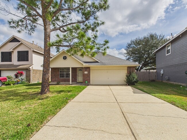 property at 1151 Andover Dr