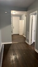 8046 S Ellis Ave in Chicago, IL - Building Photo - Building Photo