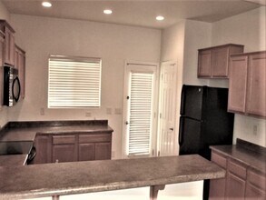 18203 W Townley Ave in Waddell, AZ - Foto de edificio - Building Photo