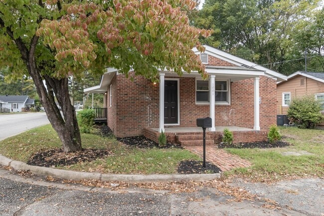 property at 1001 N King Ave