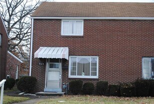 112 Shady Ave in Cheswick, PA - Building Photo