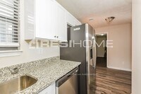 623 Crestmont Ct photo'