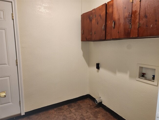 property at 2914 Vance