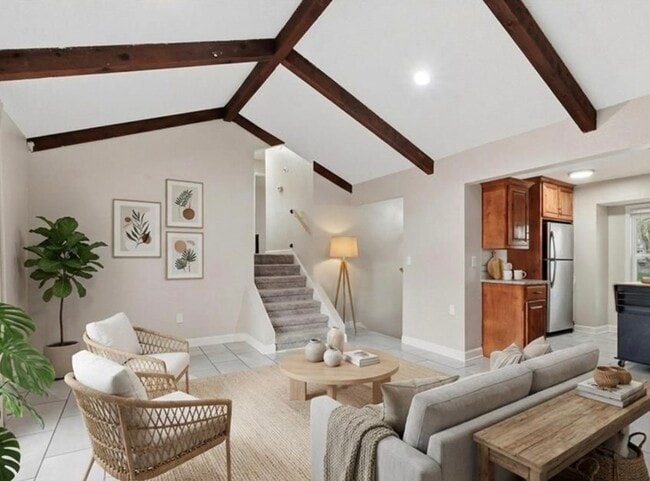 302 SE Flagstone Dr in Lee's Summit, MO - Building Photo - Building Photo