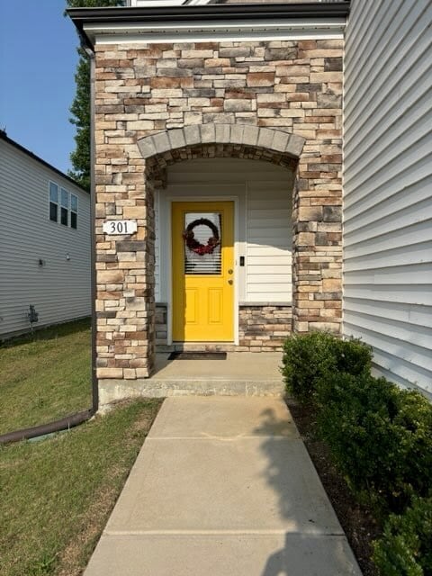 301 Wilbur Lake Dr in Fuquay Varina, NC - Building Photo - Building Photo
