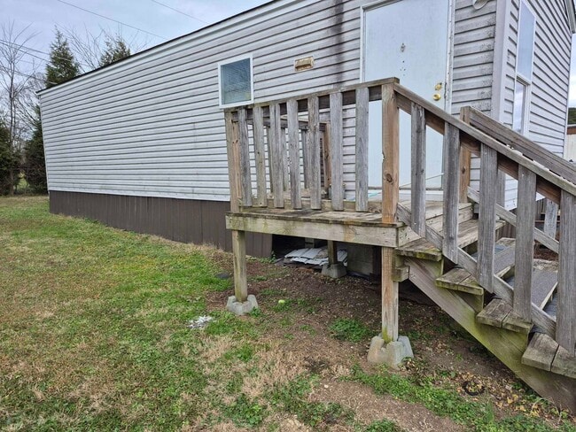 4026 Spring Place Rd SE in Cleveland, TN - Building Photo - Building Photo