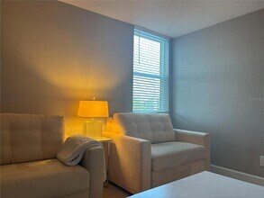 2755 Coconut Bay Ln, Unit 1313 in Sarasota, FL - Building Photo - Building Photo