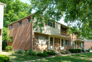 4923-4929 Fairway Ct Apartments