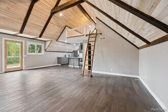 9824 Hidden Acres in South Lyon, MI - Building Photo - Building Photo