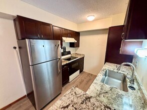 7150 W 20th Ave in Lakewood, CO - Building Photo - Building Photo
