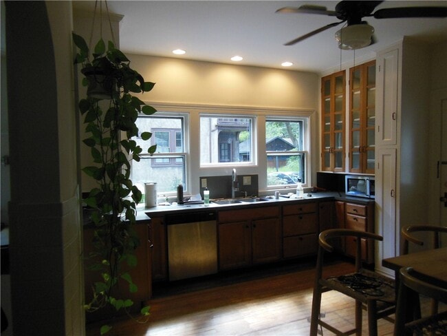 369 Westminster Rd in Rochester, NY - Building Photo - Building Photo