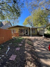 5112 Martin Ave in Austin, TX - Building Photo - Building Photo