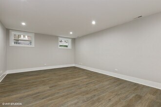 639 W Deming Pl-Unit -G in Chicago, IL - Building Photo - Building Photo