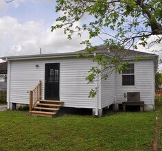2823 Cherry St in New Orleans, LA - Building Photo - Building Photo