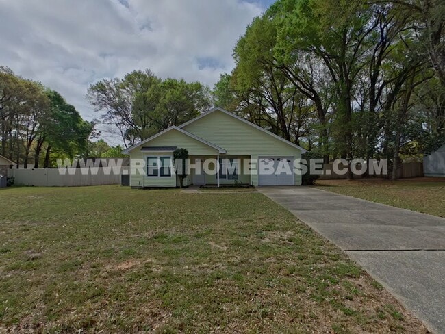 property at 113 Springwood Cir