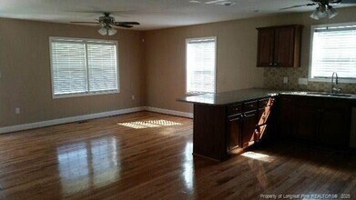 1100 E 14th St in Lumberton, NC - Building Photo - Building Photo