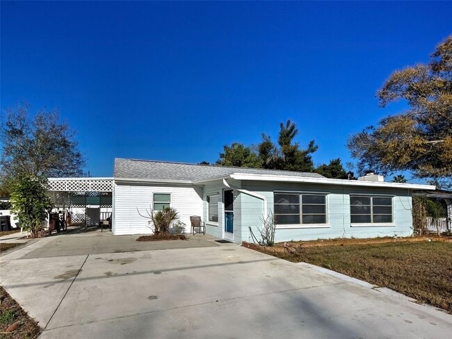 313 Jessica St N in Nokomis, FL - Building Photo - Building Photo
