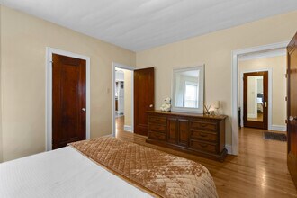 6539 N Mozart St in Chicago, IL - Building Photo - Building Photo