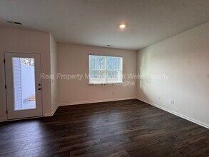 407 Belgian Red Wy in Wake Forest, NC - Building Photo - Building Photo