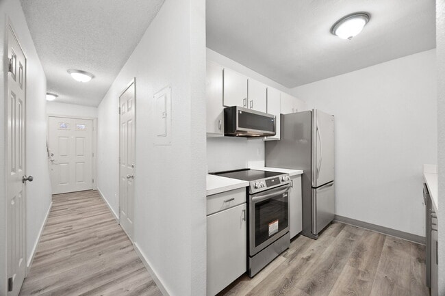 814 Pike St NE in Auburn, WA - Building Photo - Building Photo