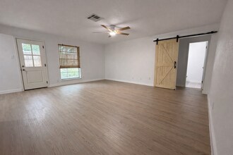 3417 Harvest Dr in Schertz, TX - Foto de edificio - Building Photo