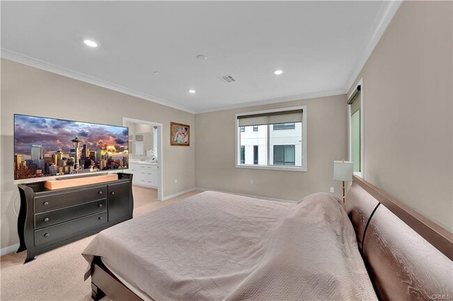 203 Bowery in Irvine, CA - Building Photo - Building Photo