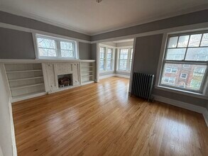 4501 N Troy St in Chicago, IL - Foto de edificio - Building Photo