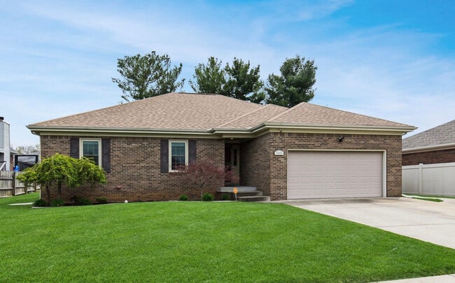 property at 7424 Crawfordshire Ln