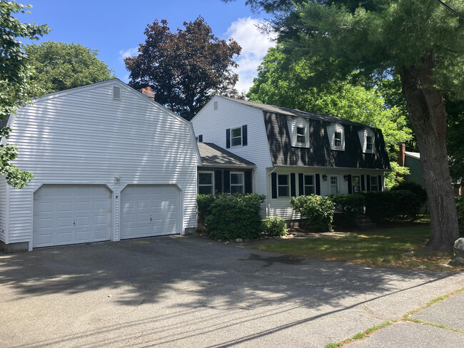 property at 5 Middle St