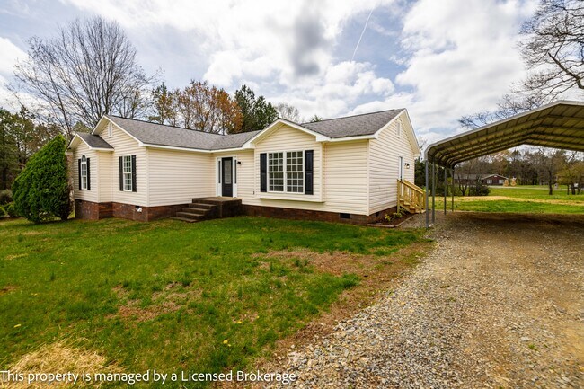 6323 Old Beatty Ford Rd in Rockwell, NC - Building Photo - Building Photo