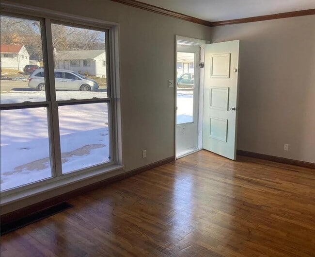5619 Sanborn Dr in St. Louis, MO - Foto de edificio - Building Photo