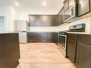 4226 Trail de Paris in New Braunfels, TX - Building Photo - Building Photo
