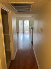 8430 Coral Lake Way in Coral Springs, FL - Building Photo - Building Photo