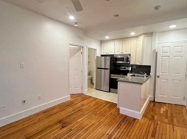 property at 1 Centre St
