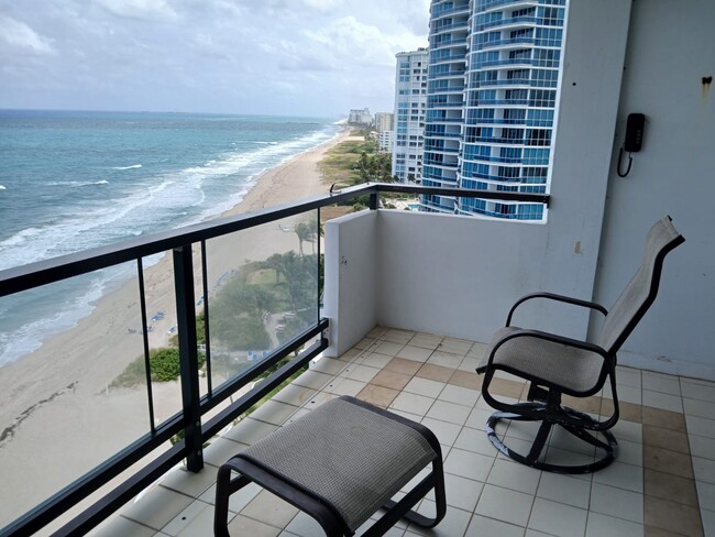 1500 S Ocean Blvd, Unit 1505 in Pompano Beach, FL - Foto de edificio - Building Photo