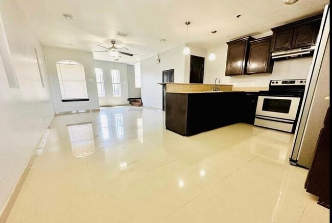 property at 1204 W Fig Ave