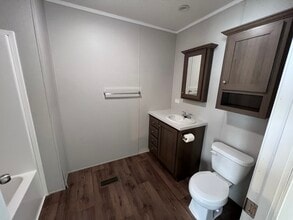 2329 Catalpa St in Liberty, MO - Building Photo - Building Photo