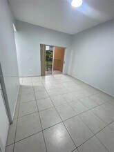 7220 NW 114th Ave in Doral, FL - Building Photo - Building Photo