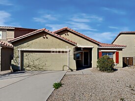 2548 W Spencer Run in Phoenix, AZ - Building Photo