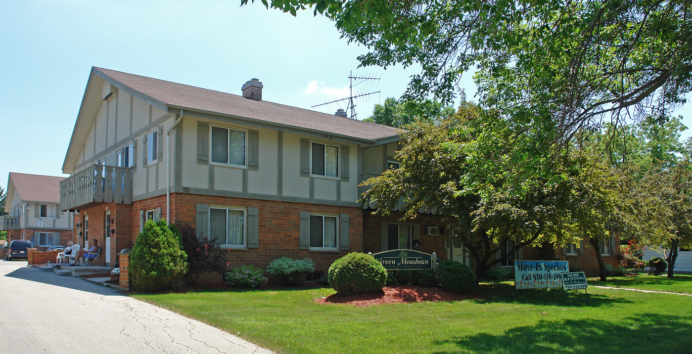 Green Meadows in Fond du Lac, WI - Building Photo