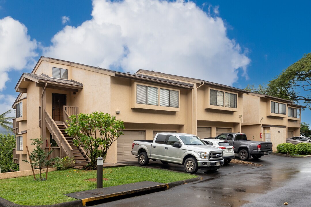 Puu Alii in Kaneohe, HI - Foto de edificio