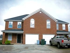 828 Melanie Ln in Richmond, KY - Building Photo