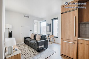 30 Otis St in San Francisco, CA - Building Photo